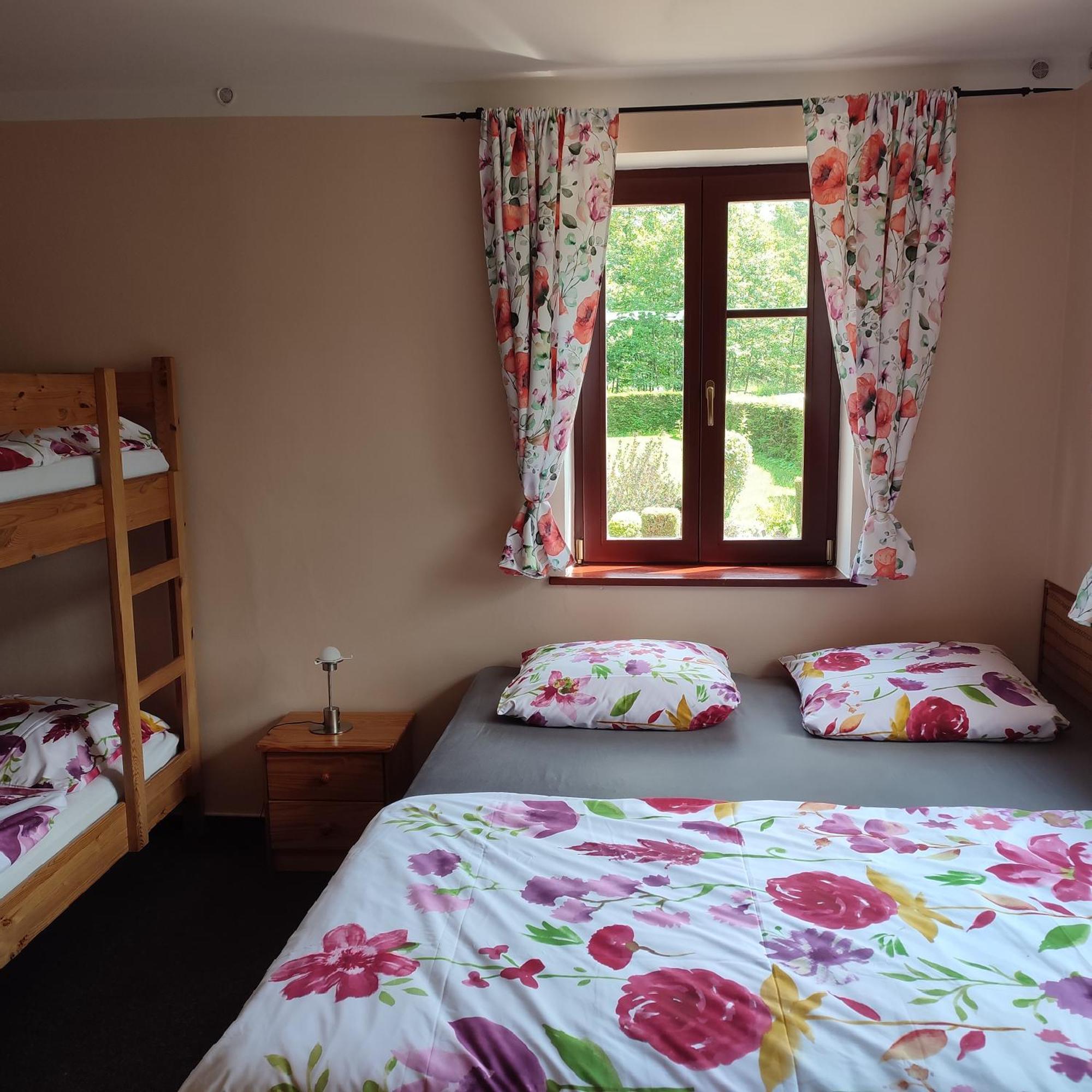 Apartmany Chřibská Exteriör bild