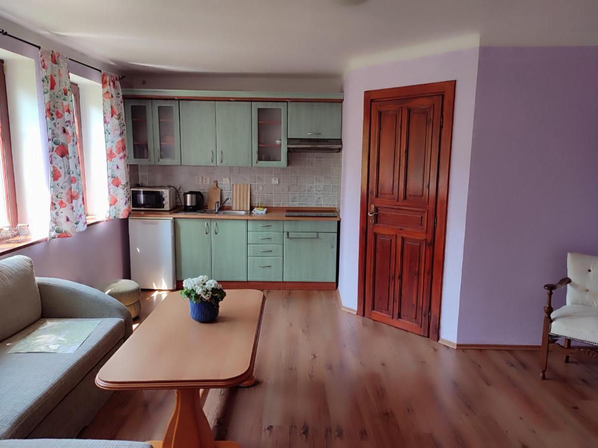 Apartmany Chřibská Exteriör bild
